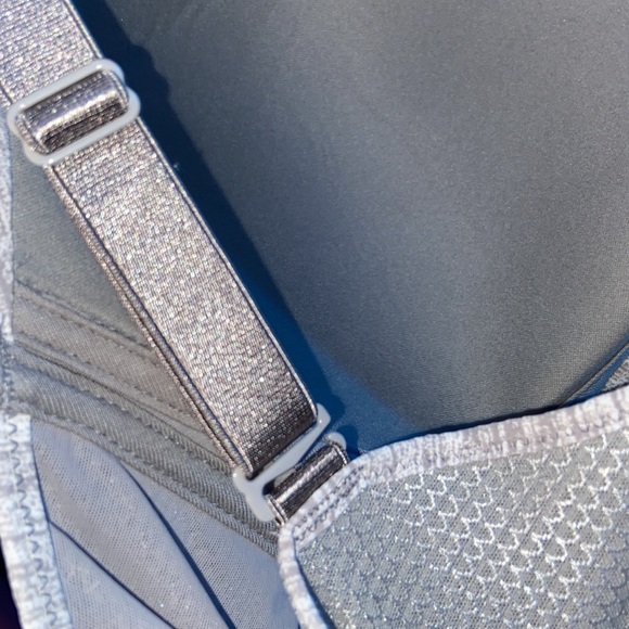 Lightweight Bra - Breathable Mesh - Picture 6 of 6